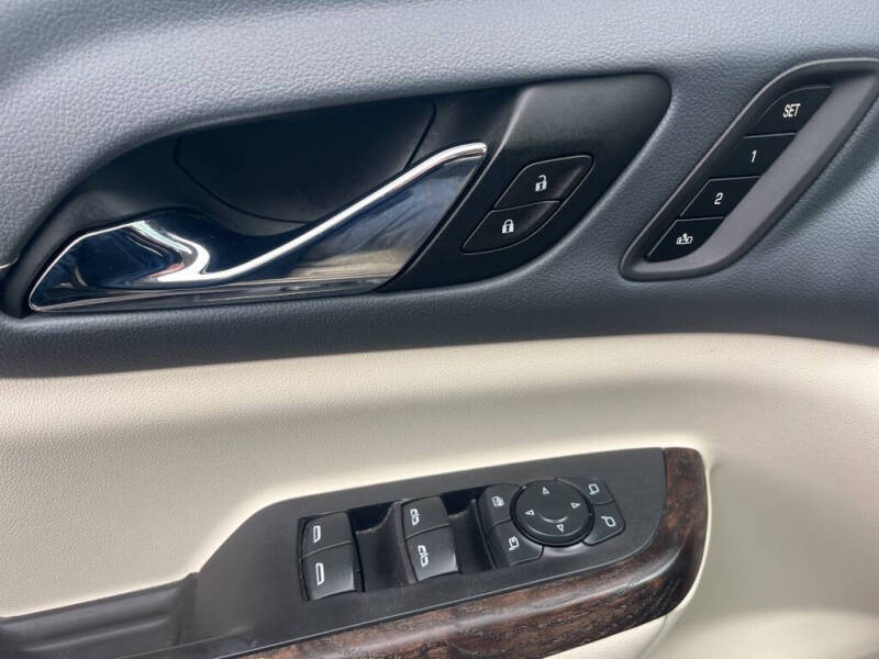 2021 GMC Acadia Denali