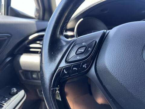 2018 Toyota C-HR XLE