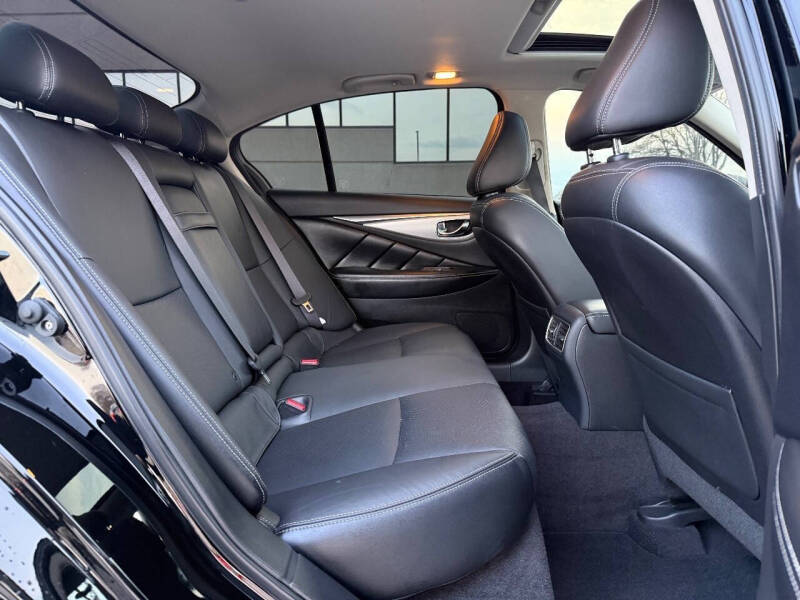 2021 Infiniti Q50 Luxe