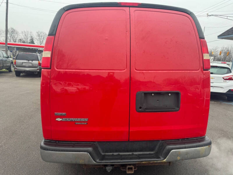 2011 Chevrolet Express 2500