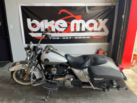 2009 Harley Davidson Road King Classic for sale at BIKEMAX, LLC - Project bikes in Palos Hills IL