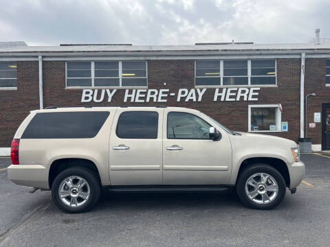 2007 Chevrolet Suburban for sale at Kar Mart in Milan IL