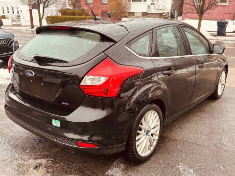 2012 Ford Focus SEL