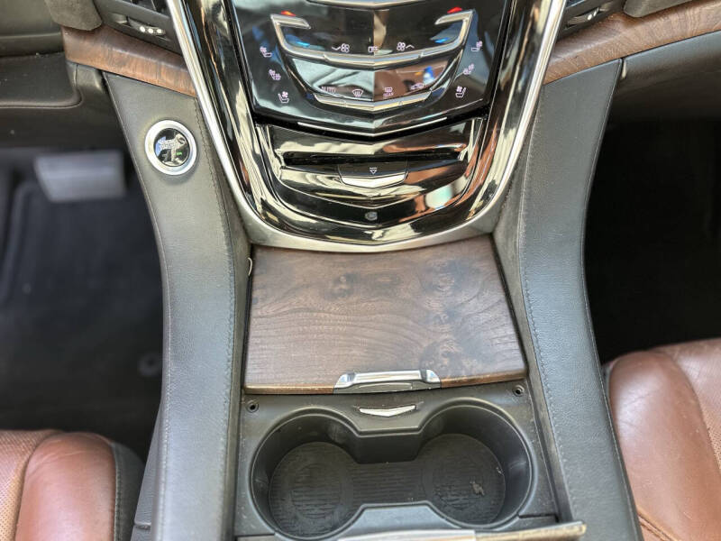 2015 Cadillac Escalade Premium