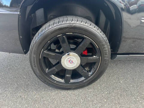 2012 Cadillac Escalade Luxury