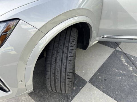 2025 Volvo XC90 B5 Plus Bright Theme 7P