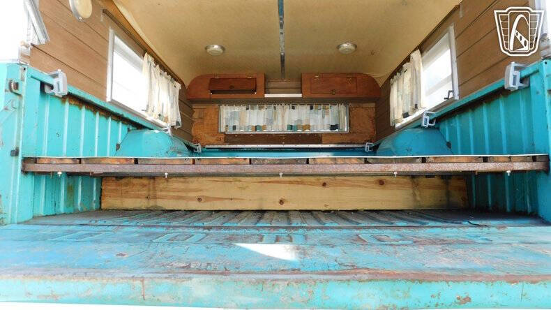 1969 Dodge D200 Pickup