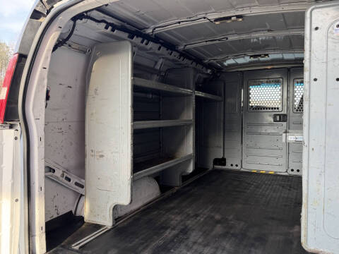 2017 Chevrolet Express 2500