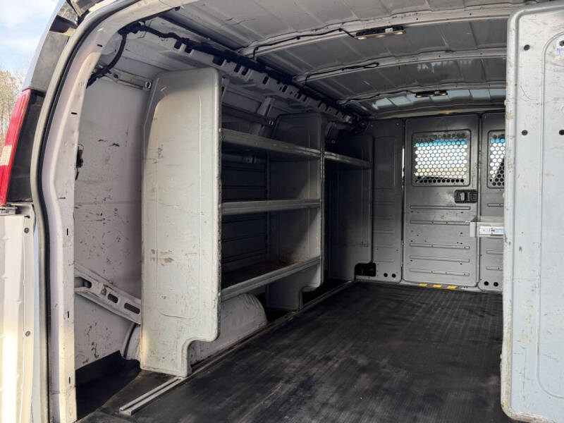 2017 Chevrolet Express 2500