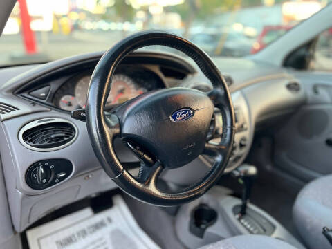 2003 Ford Focus ZX3