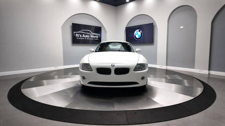 2005 BMW Z4 2.5i