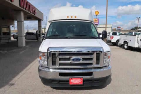 2023 Ford E-Series E-450 SD