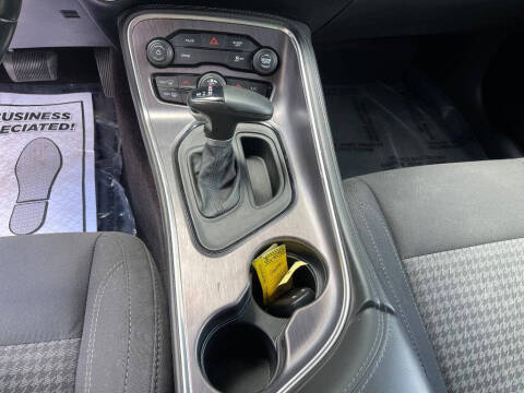 2018 Dodge Challenger SXT