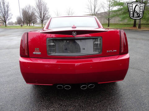 2005 Cadillac XLR