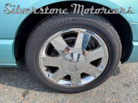 2002 Ford Thunderbird Deluxe