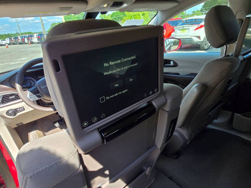 2020 Chrysler Pacifica Touring
