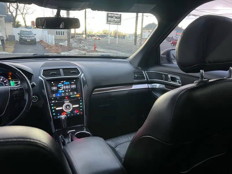 2017 Ford Explorer Limited