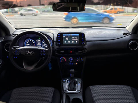 2021 Hyundai Kona SE