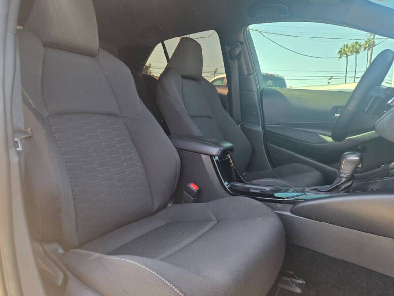 2022 Toyota Corolla Hatchback SE