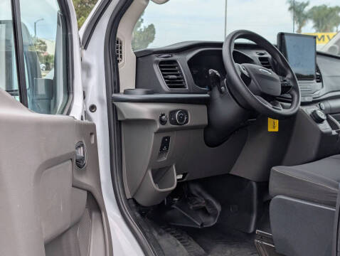 2023 Ford E-Transit
