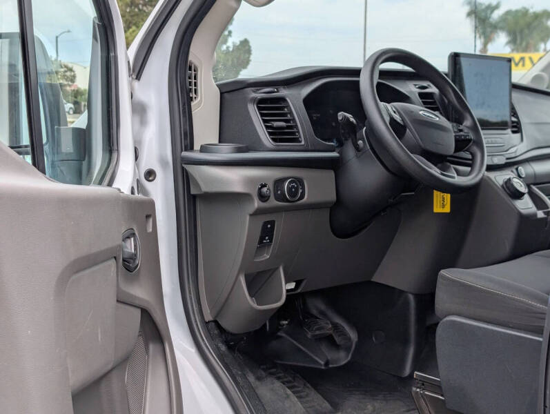 2023 Ford E-Transit