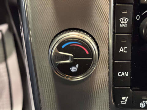 2018 Volvo V60 Cross Country T5 Premier