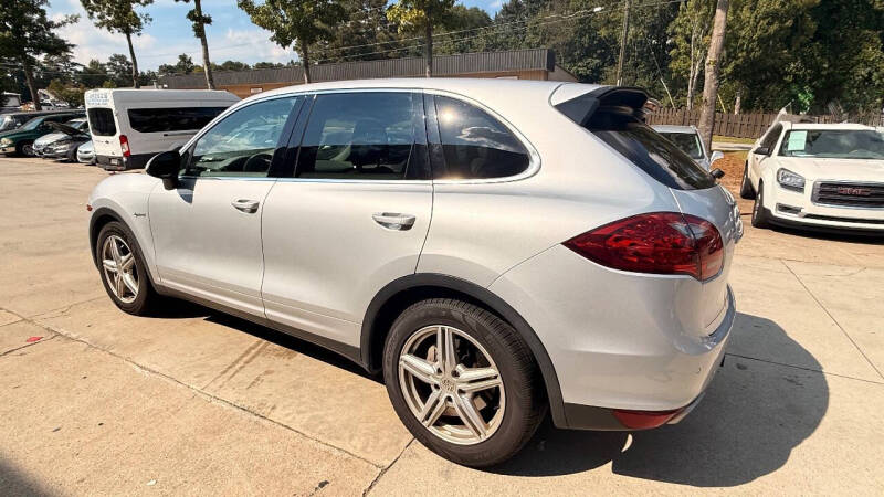 2011 Porsche Cayenne S Hybrid