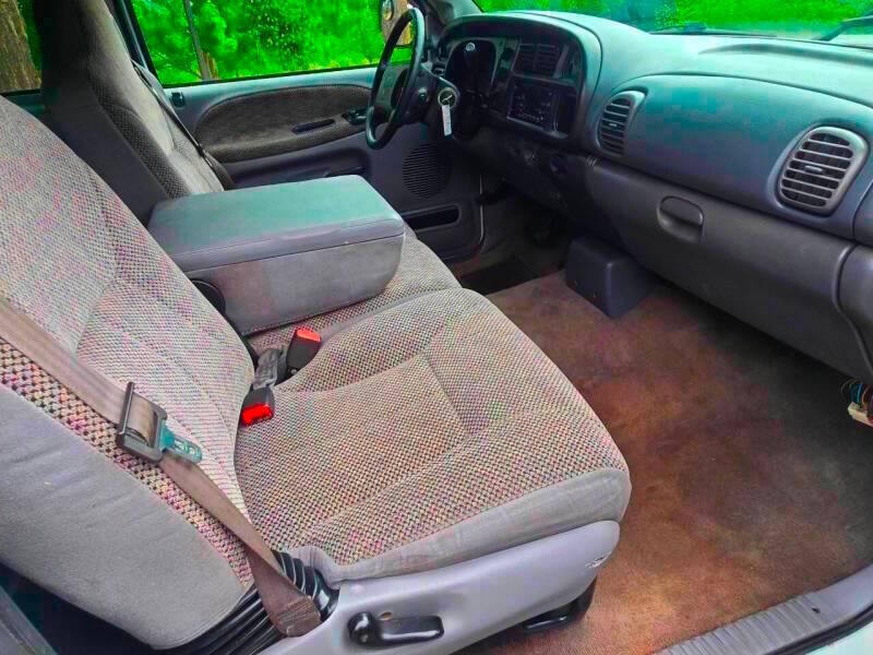 1999 Dodge Ram 2500 ST