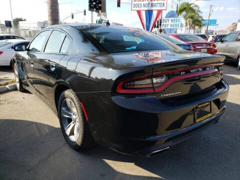 2017 Dodge Charger SXT
