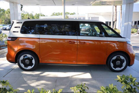 2025 Volkswagen ID. Buzz Pro S Plus