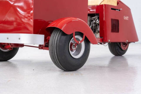 1948 Cushman Model 59 Package Car
