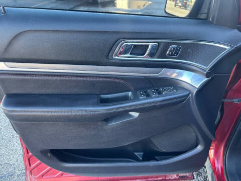 2016 Ford Explorer Sport