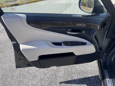 2009 Lexus LS 600h L