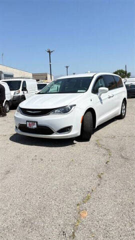 2019 Chrysler Pacifica Hybrid Touring Plus