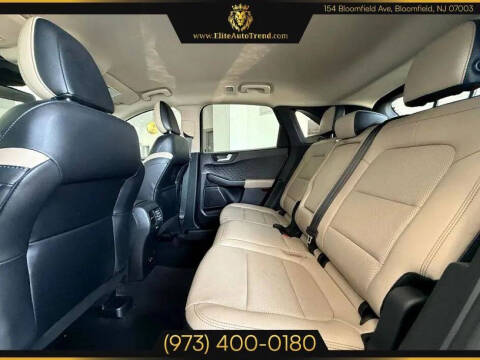 2020 Ford Escape SEL