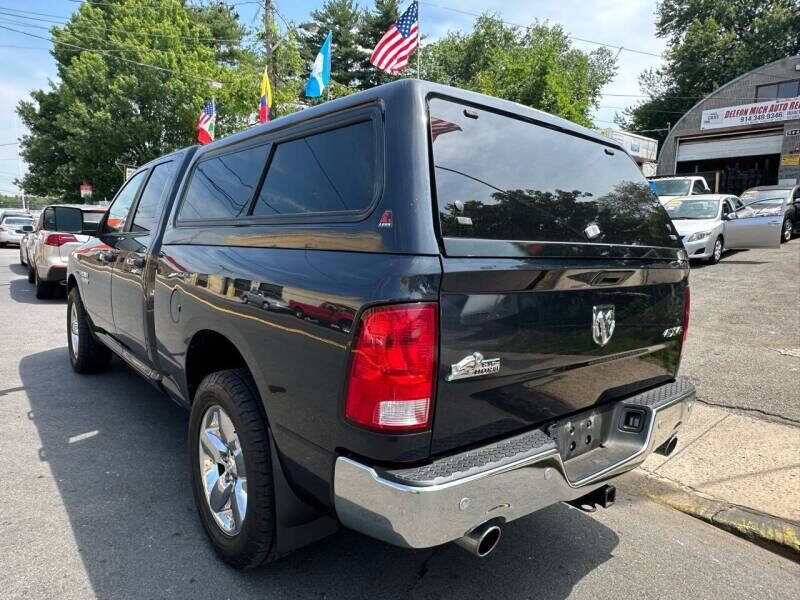 2016 RAM Ram 1500 Pickup Big Horn photo 7