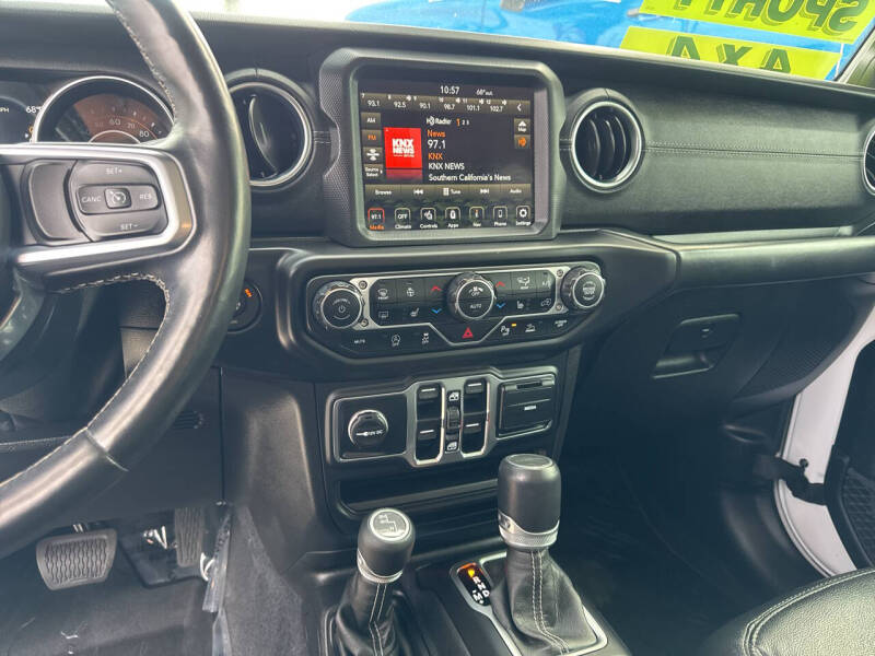 2020 Jeep Gladiator Overland