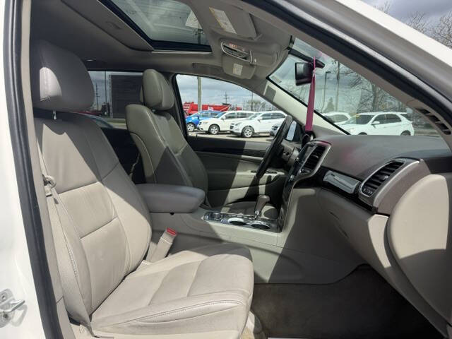 2011 Jeep Grand Cherokee Laredo