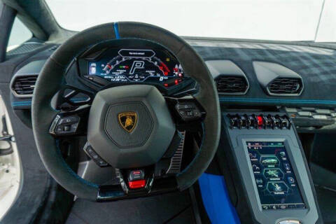 2022 Lamborghini Huracan STO