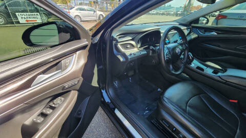 2017 Buick LaCrosse Essence