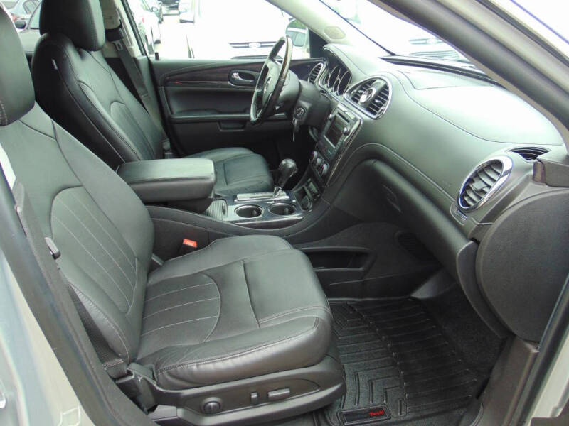 2017 Buick Enclave Leather