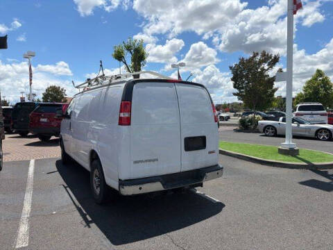 2021 GMC Savana 2500