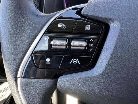 2023 Kia Niro EX