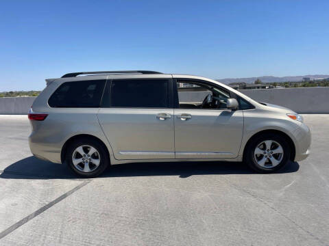 2017 Toyota Sienna
