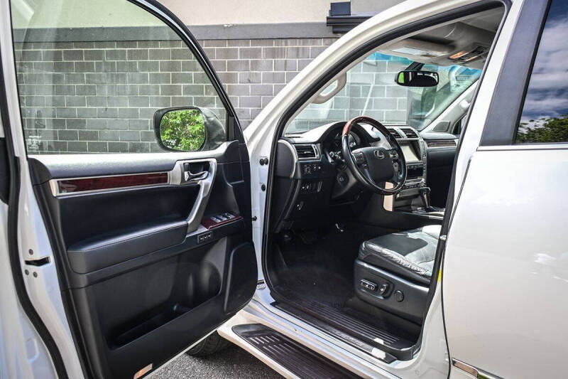 2016 Lexus GX 460