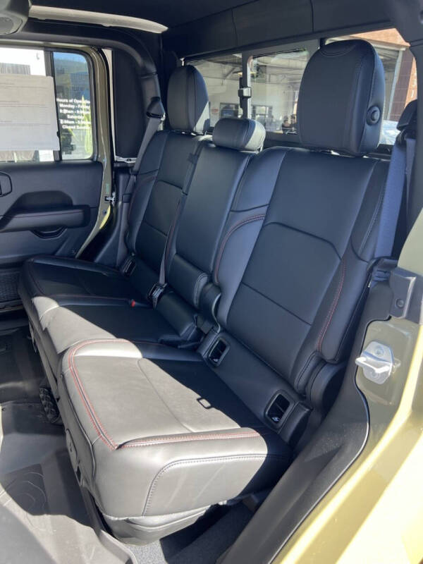 2025 Jeep Gladiator Rubicon