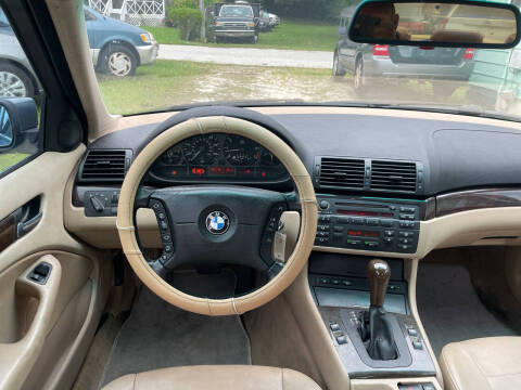 2005 BMW 3 Series 325xi