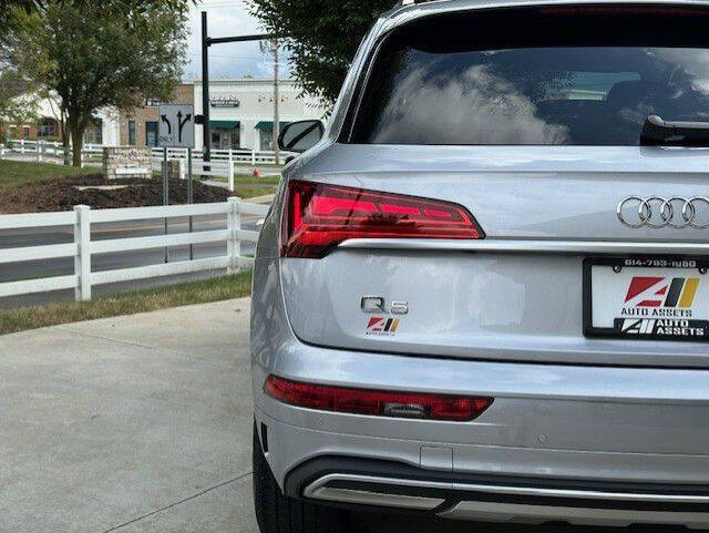 2023 Audi Q5 Premium photo 11