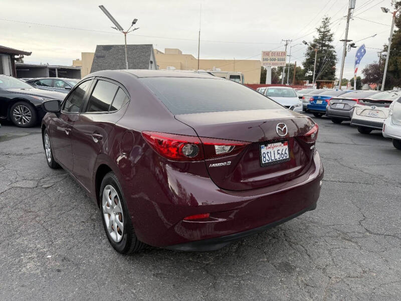 2016 Mazda MAZDA3 i Sport