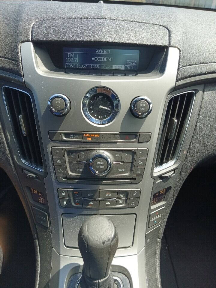 2011 Cadillac CTS Coupe - $7,950